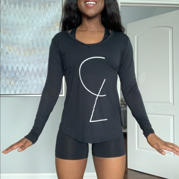 Cara Loren comfy top - Picture 2 of 7